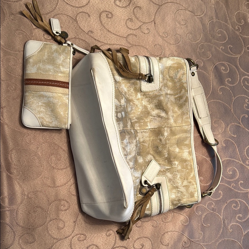 Elegant White and Tan Women's Bag Set